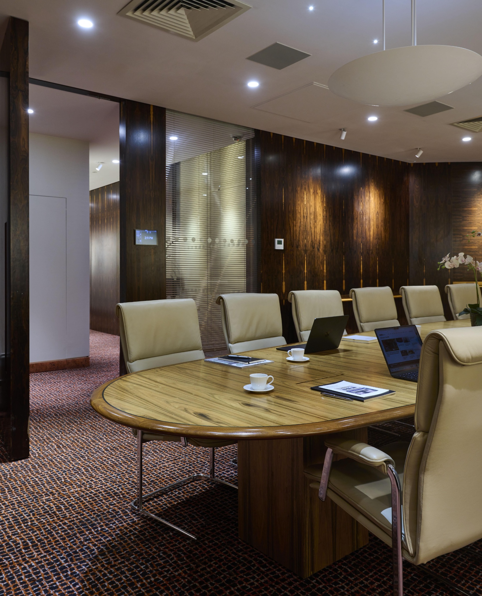 Executive boardroom at Beaumont Leadenhall designed for client meetings, presentations and strategic discussions.